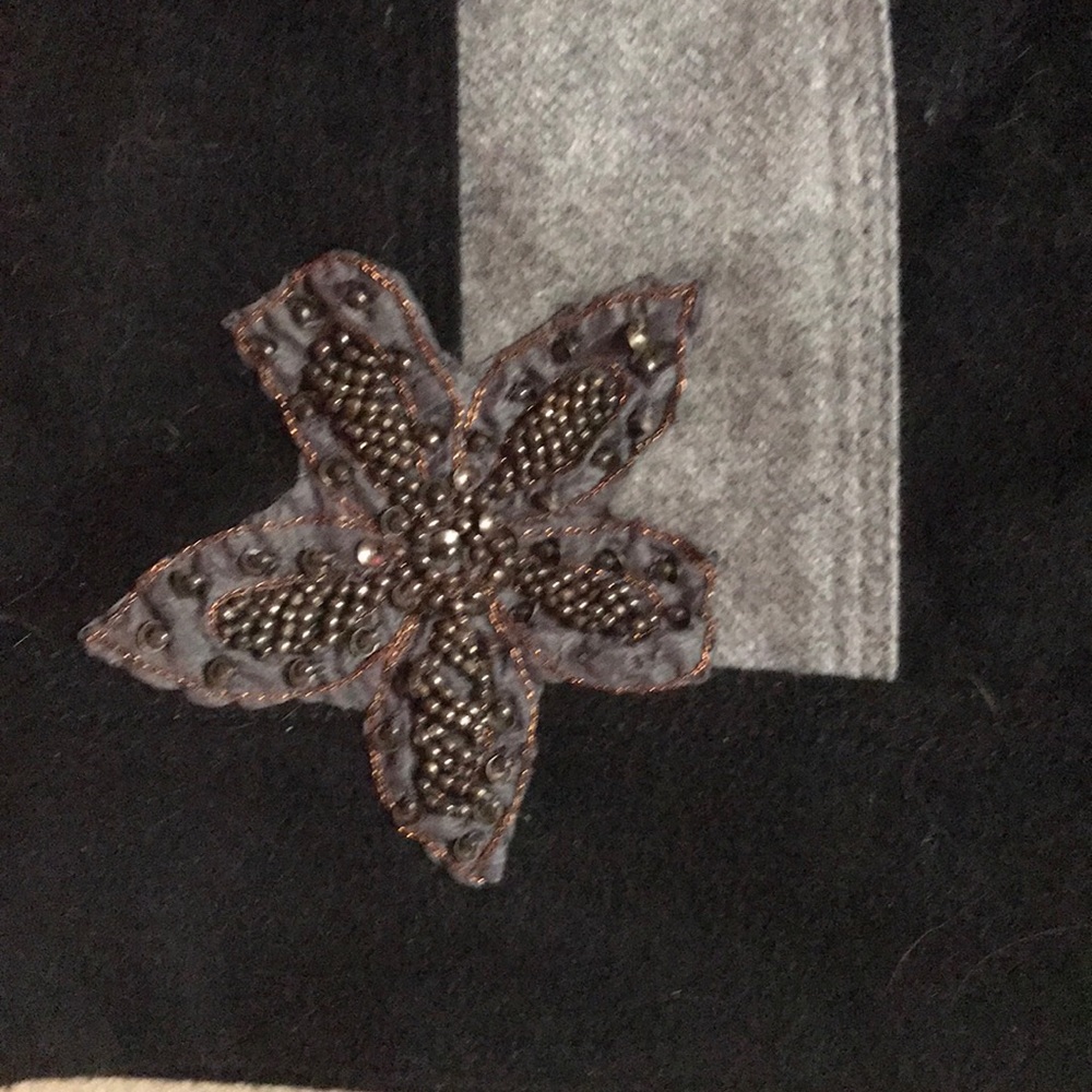 Cropped wool pants
